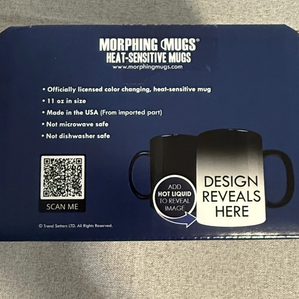 Morphing Mugs Disney Heat Sensitive Mug with Mickey and Minnie In Hawaii. - Picture 14 of 15
